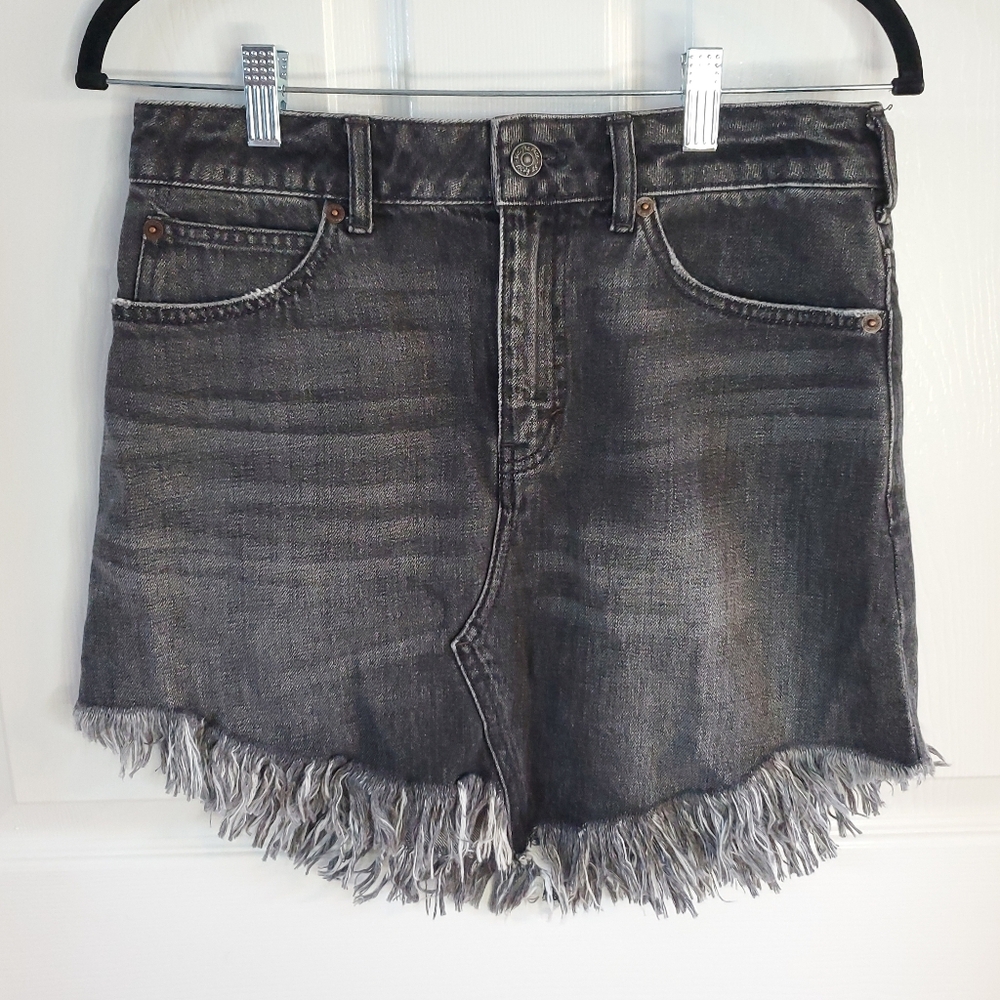 We The Free, Free People, Charcoal Black Denim Skirt. Size 25. Size XS. #SW
